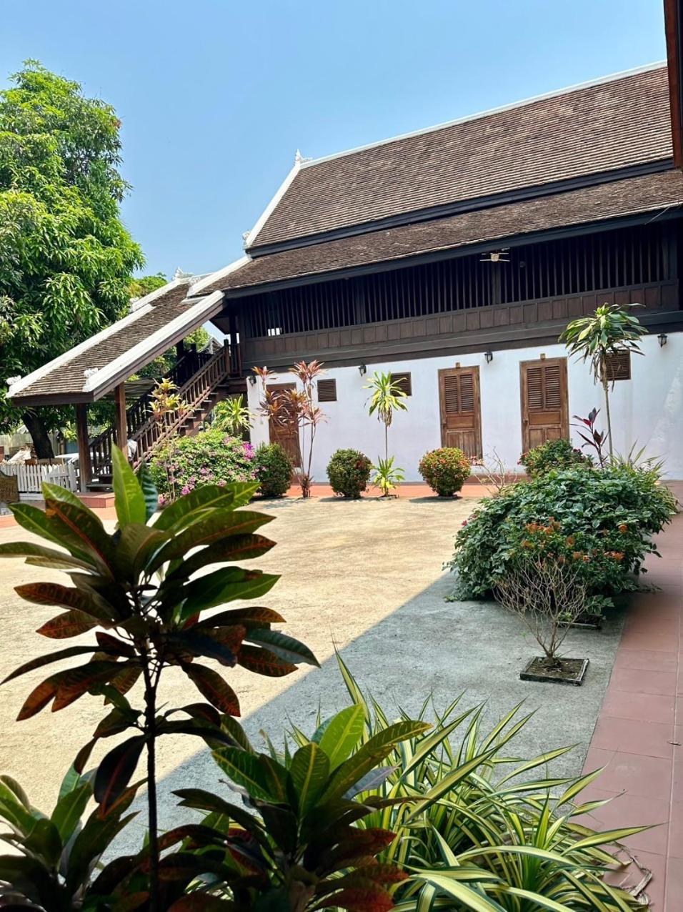 Residence Boutique Hotel หลวงพระบาง ภายนอก รูปภาพ